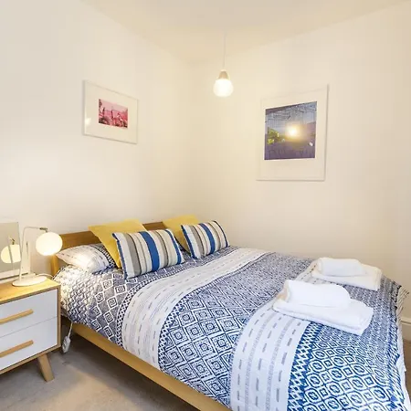 Hidden Gem - Luxe Clifton With Views * Бристоль